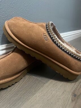 UGG Men's/Women's Tasman Chestnut Slipper